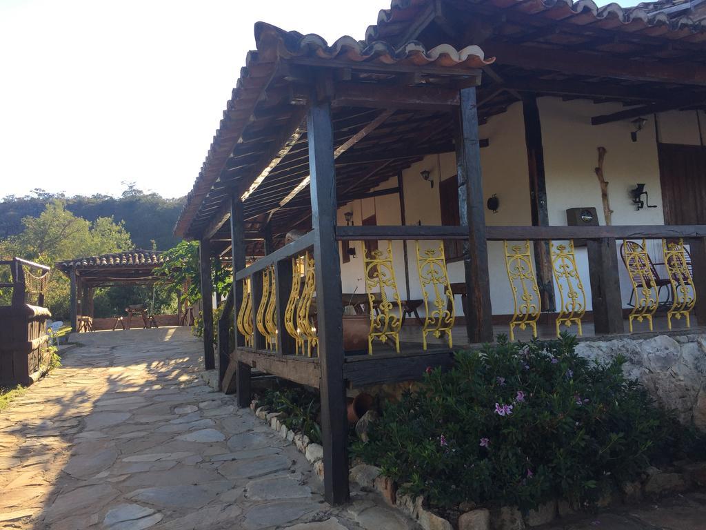 Sao Goncalo * São Gonçalo do Rio das Pedras